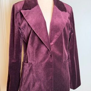 Like New Size XL Stretch Plum Velvet Blazer Jacket - Women’s Tailored Coat